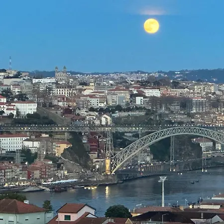 New Douro 403 With Shared Pool And Parking * Vila Nova de Gaia